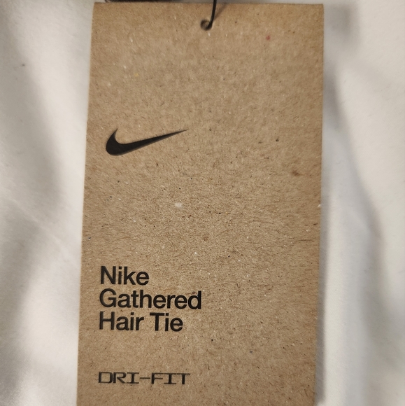 NWT Unisex Nike Gathered Hair Tie - Picture 2 of 5